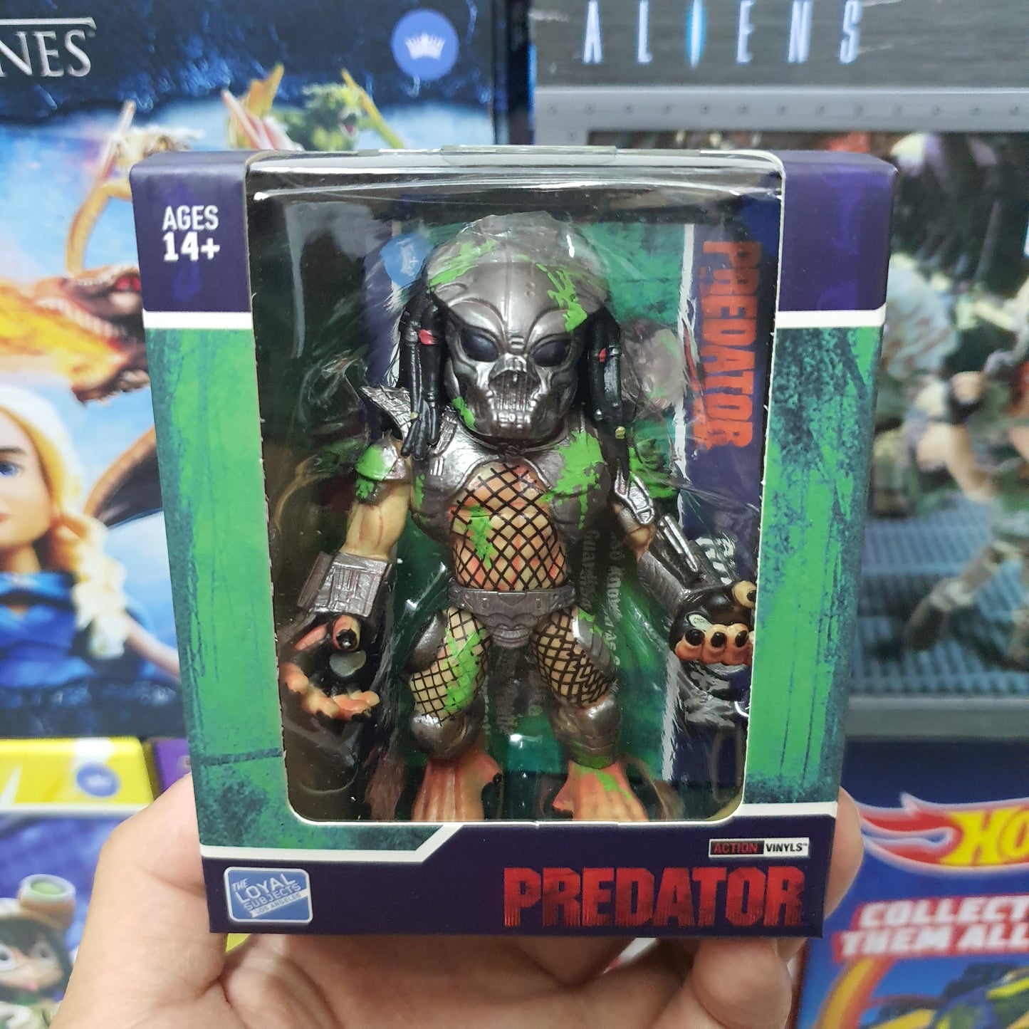 Predator Action Vinyls- Guardian (Battle Damage)