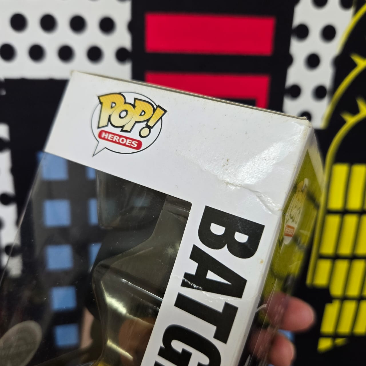 **BOX NOT MINT** Pop! Heroes Batgirl (03)